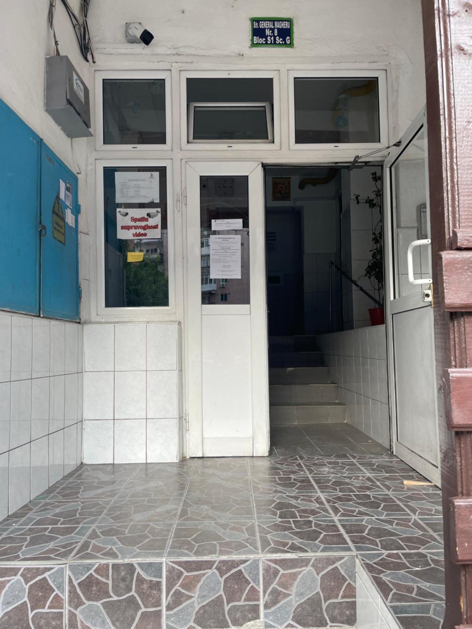 Maria Central Studio Râmnicu Vâlcea Екстериор снимка